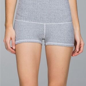 Lululemon Boogie Short (Roll Down) *Full-On Luon